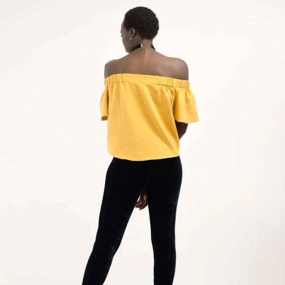 Butterfly Off Shoulder Blouse - Picture 2 of 4